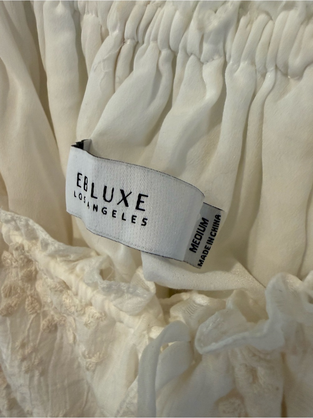 EB Luxe Cream Embroidered Spaghetti Strap Crop Top - Picture 2 of 2